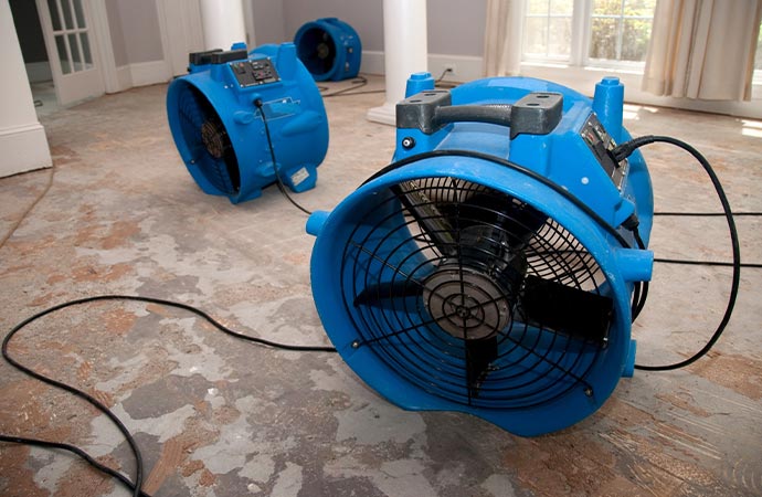 professional water damage restoration equipment